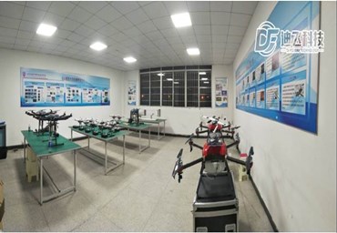 team_img4